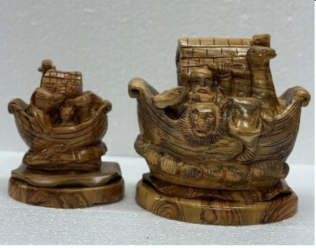 Noah's Ark – Hand-Carved Olive Wood Statue from the Holy Land
