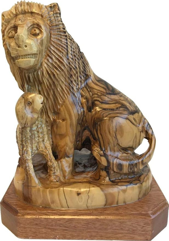 Holy Land Market Lion with Lamb - Olive Wood Figure