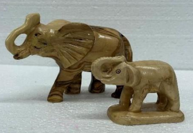 Olive Wood Elephant – Hand-Carved Holy Land Figurine