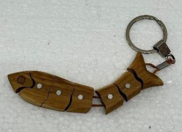 Olive Wood Fish Keychain – Handcrafted Holy Land Accessory