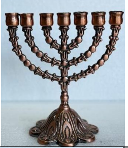 Menorah Rose Gold – Elegant Judaica Candle Holder for Hanukkah & Home Blessings